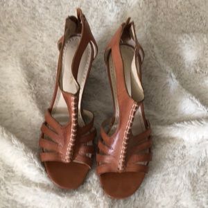 Adrienne Vittadini wedge shoes
